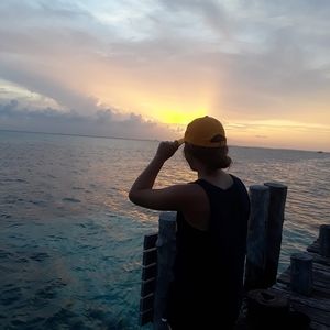 Meet your Posher, Joy